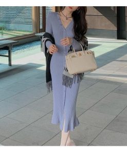 ワンピース 冬服 秋服 レディース 40代 ニットワンピース Vネック 韓国風 おしゃれ 大人 セーターワンピース 無地 厚手 きれいめ 30代 マーメイド 20代 タイト