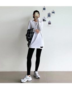 Tシャツ レディース トップス 40代 秋 新作 長袖Tシャツ おしゃれ 韓国風 きれいめ 白Tシャツ フレア カジュアル 30代 20代 ゆったり シンプル