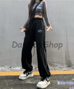 ダンスウェア ストリート風 カジュアル ズボン レディース 運動パンツ ステージ 公演服 ストレートパンツ HIPHOP ゆったり ヒップホップ 原宿風