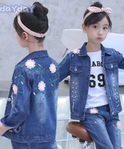 子供服 2点セットデニムジャケット+ジーンズ  女の子  キッズ  花柄刺繍 デニム Gジャン  長ズボン  ゆったり 学生服 春秋 ジュニア ファッション感