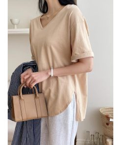 Tシャツ レディース 夏 半袖 綿 Vネック カットソー トップス シンプル 透けない おしゃれ コーデ UVカット きれいめ 40代 30代 20代 スリット