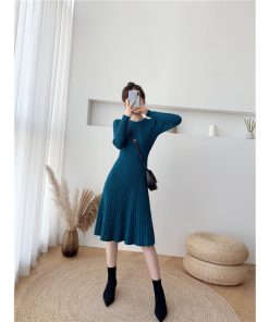 ニットワンピース 冬服 秋服 レディース 40代 ワンピース クルーネック 韓国風 おしゃれ 大人 セーターワンピース 無地 30代 20代 厚手 きれいめ